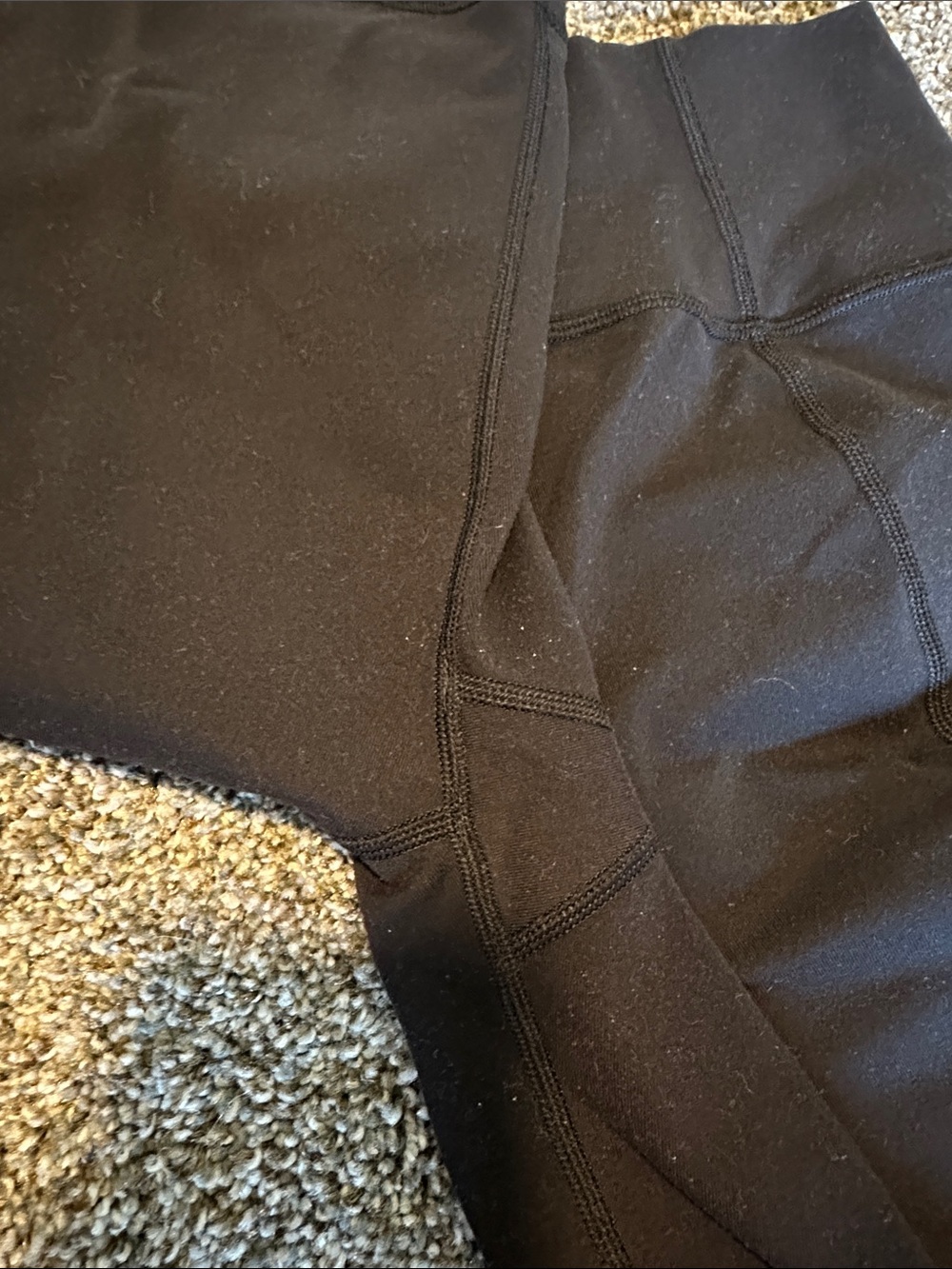 Lululemon Black High-Rise Bike Shorts - Picture 3 of 5
